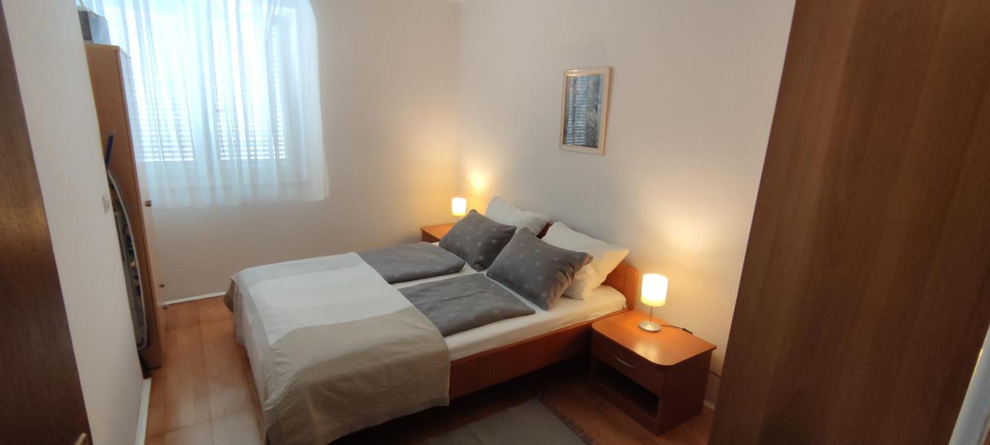 E&f, Veruda Porat, Free Parking Apartman Póla